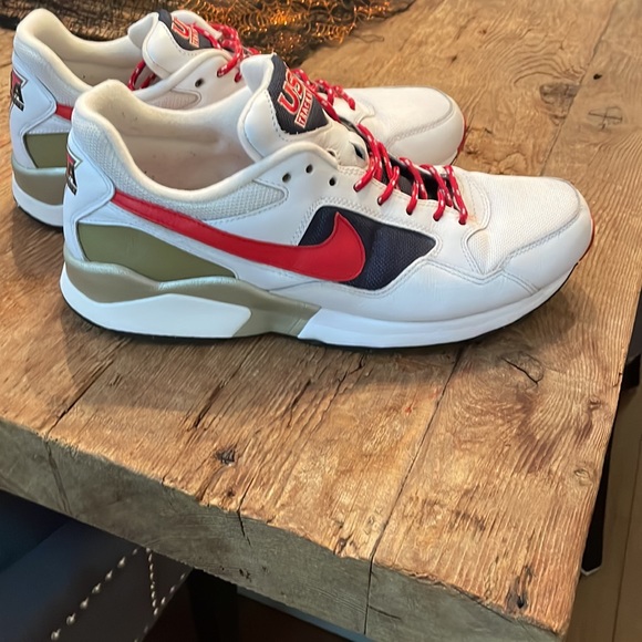 Nike Air Pegasus ‘92 USA TRACK AND FIELD size 10 men’s. - Picture 2 of 5